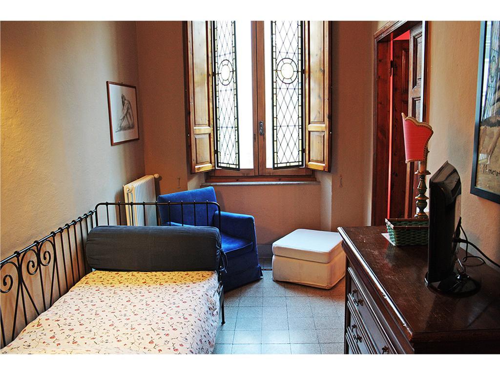 Bed and Breakfast Borgo Largo 51 Pisa Zimmer foto