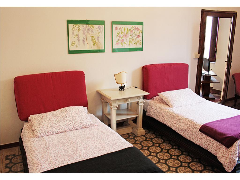 Bed and Breakfast Borgo Largo 51 Pisa Zimmer foto
